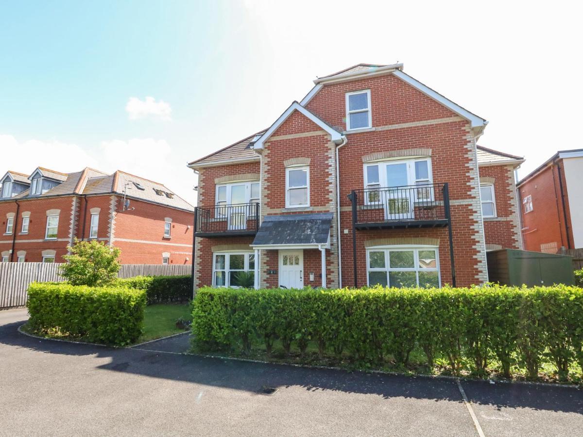 Marina Reach Villa Weymouth Exterior photo